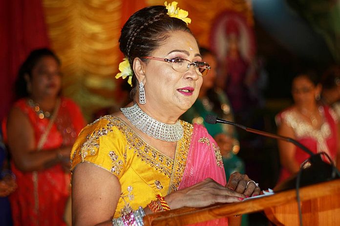 kamla_bissessar_divali