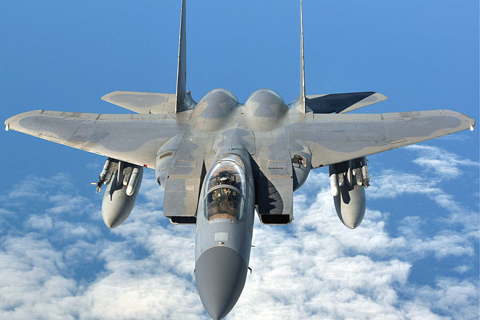 f-15-eagle_001