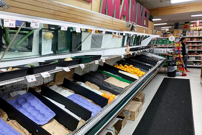 supermarket_shelves