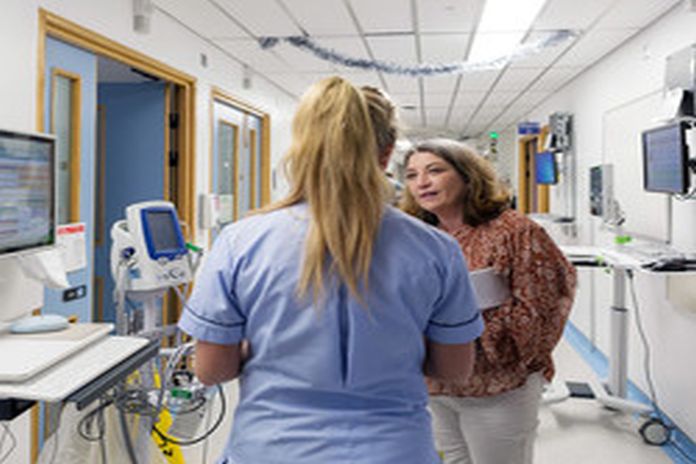 nurse_Hospital-nurses-in-Ireland