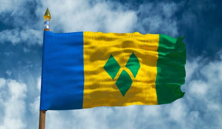 st vincent flag
