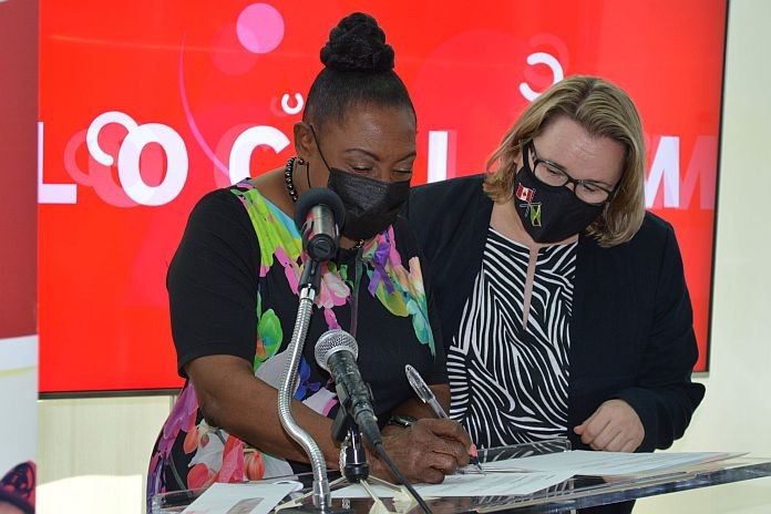 CanadaFundLaunch_ja