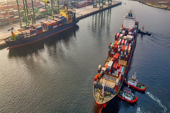 cargo_ship