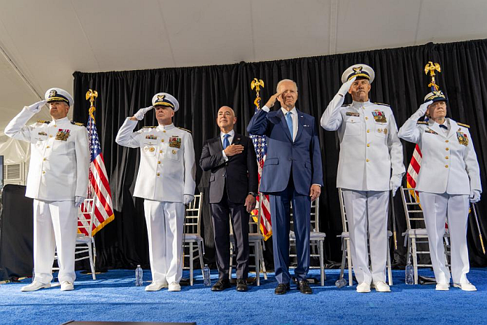 linda_fragan_uscg
