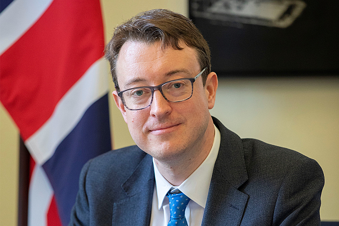 simon_clarke