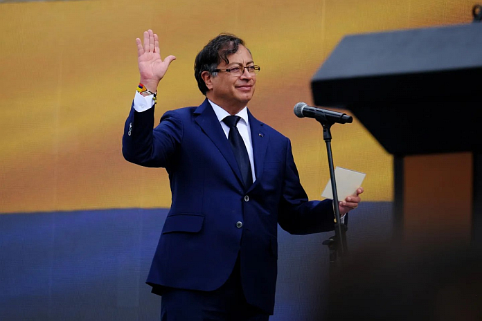 gustavo_petro