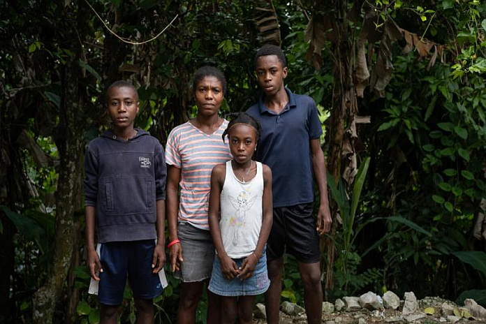 haiti_savethechildred.pic