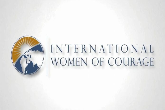women_courage