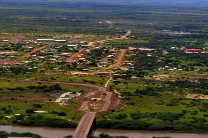 lethem_road-guyana-brazil