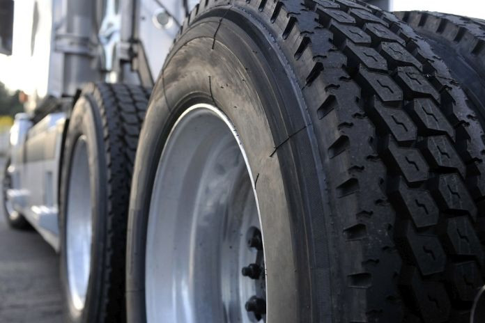 lorry_tyre