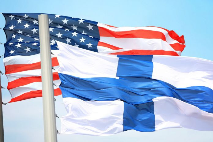 us_finland-flags