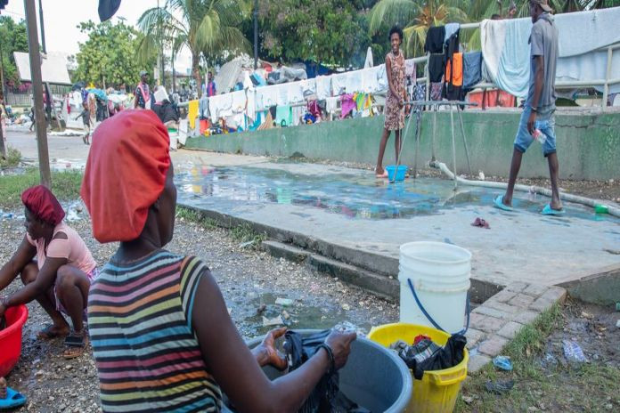 haiti_city park