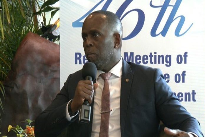 armstrong_alexis
