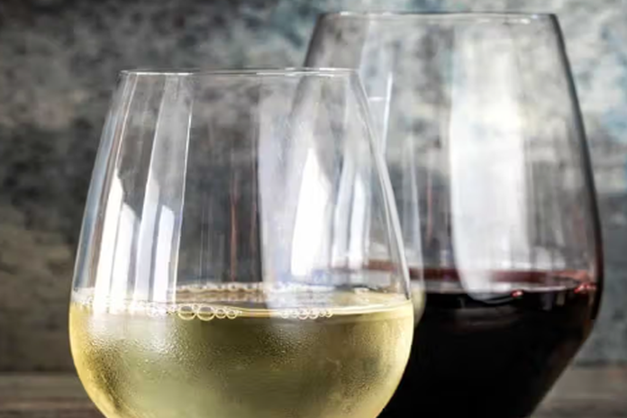 red_white-wine