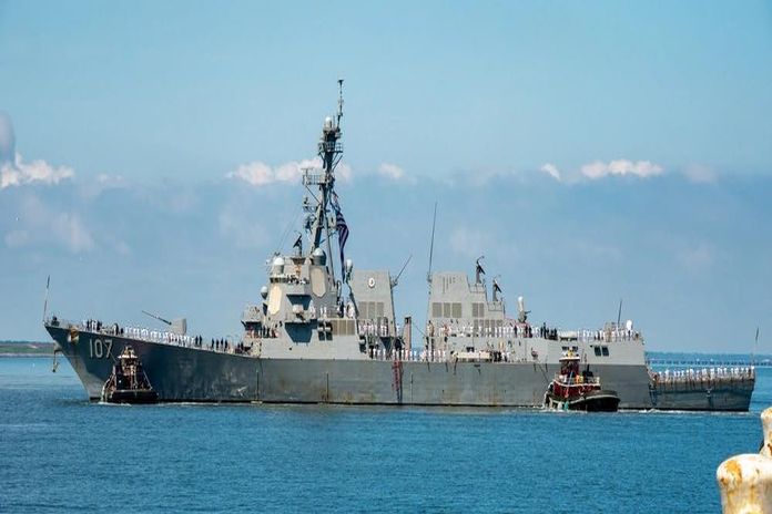 USS_ Gravely (DDG-107)