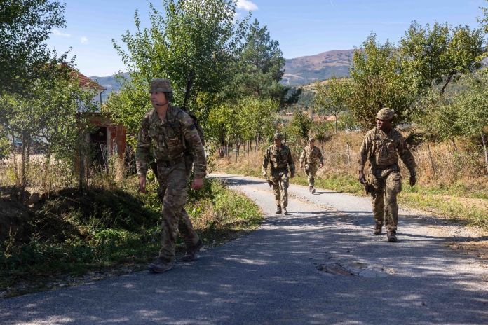 uk_army_kosovo