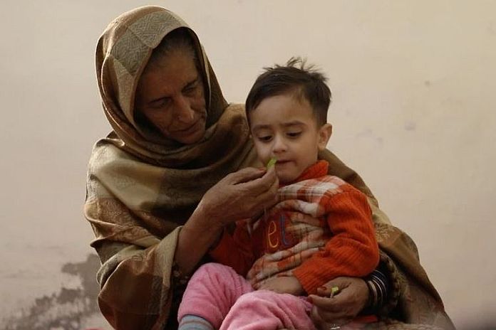 pakistan_healh-worker
